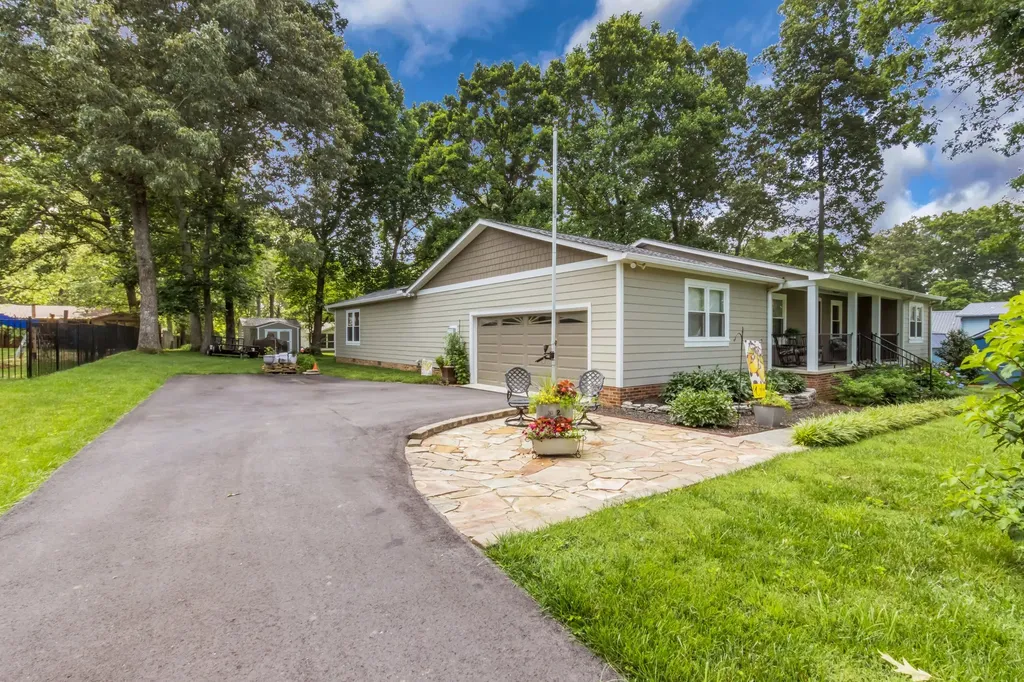715 Wanda Lane Tullahoma TN 37388