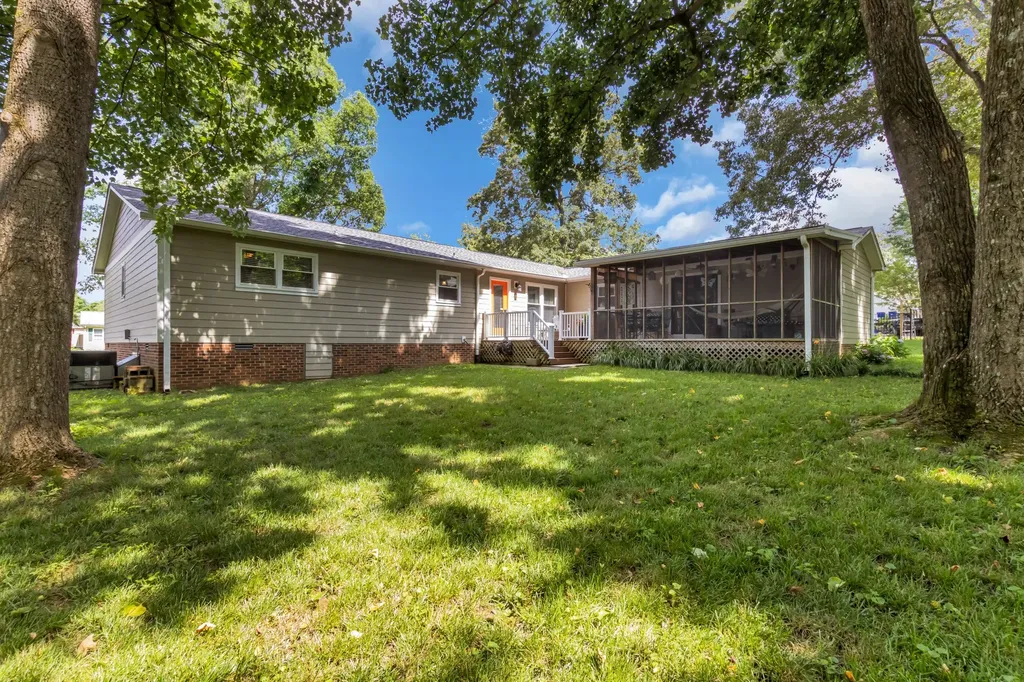 715 Wanda Lane Tullahoma TN 37388
