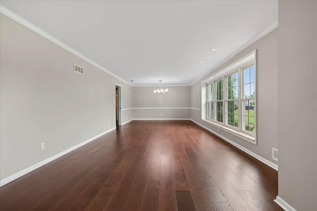 306 Locust Road Clarksville TN 37043