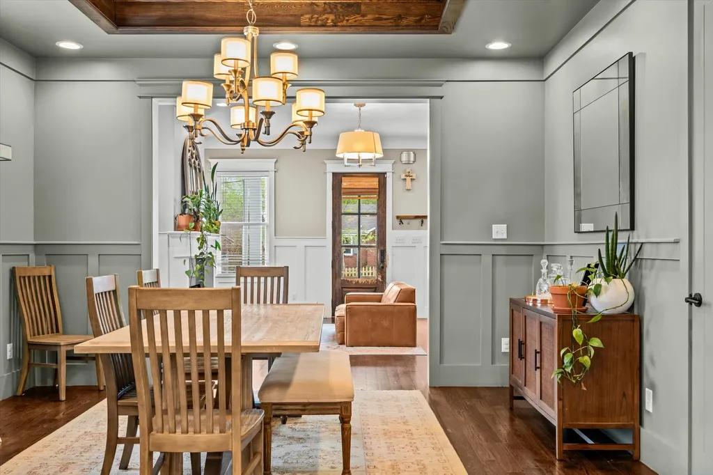 1030 Burchwood Avenue Nashville TN 37216