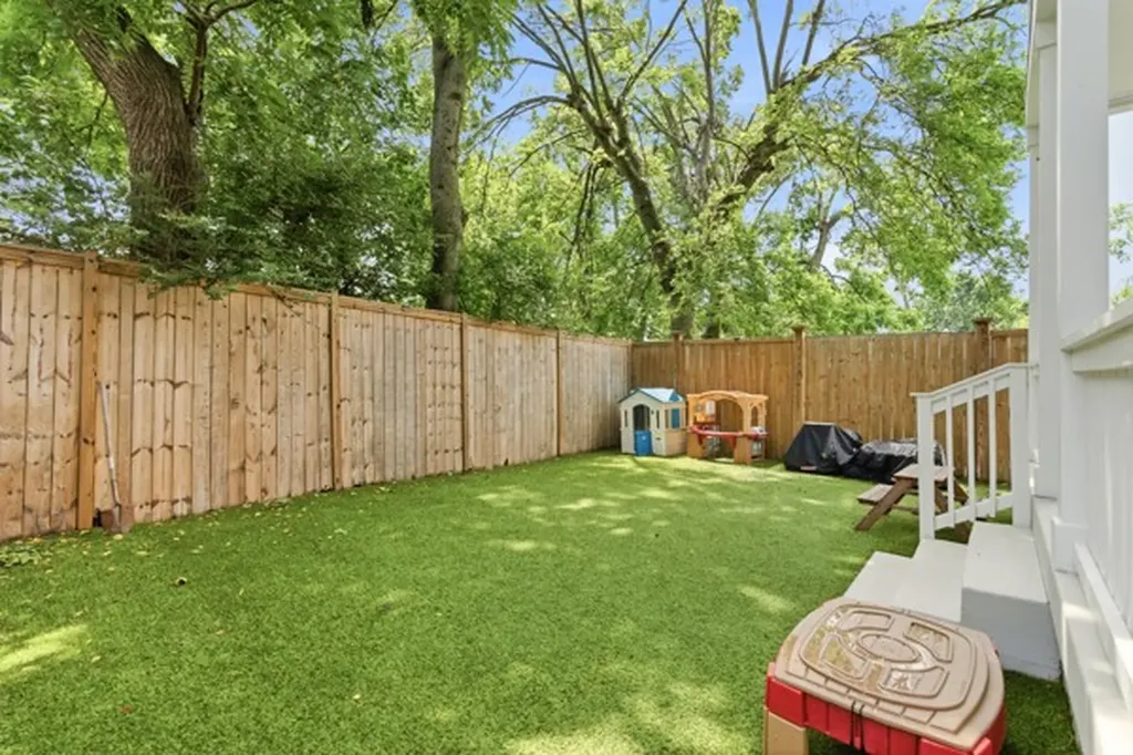 1030 Burchwood Avenue Nashville TN 37216