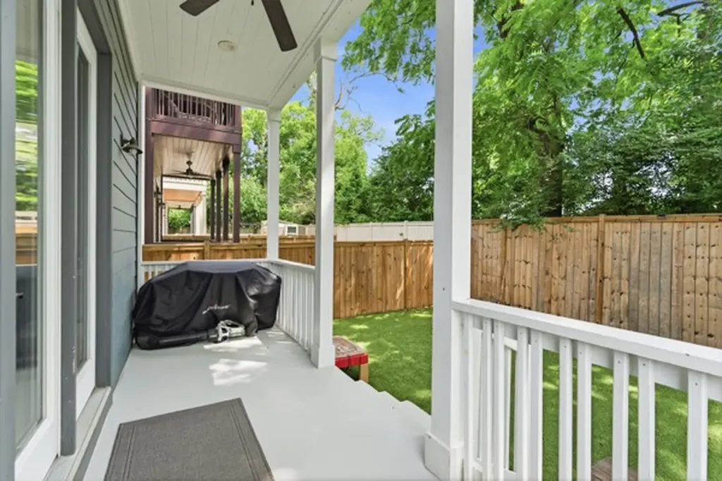 1030 Burchwood Avenue Nashville TN 37216