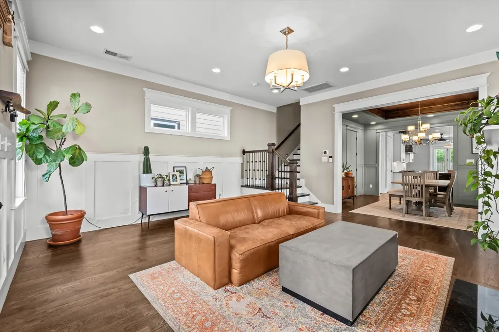 1030 Burchwood Avenue Nashville TN 37216