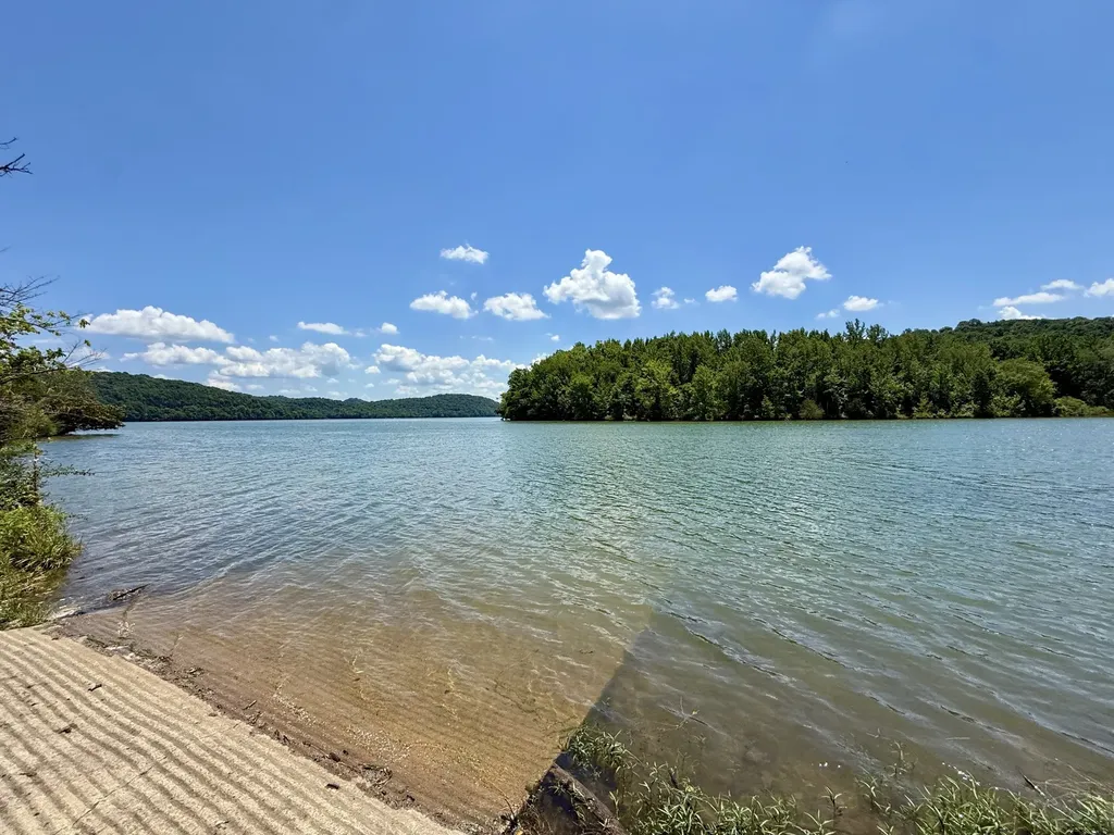 40 Mahan Lane Elmwood TN 38560