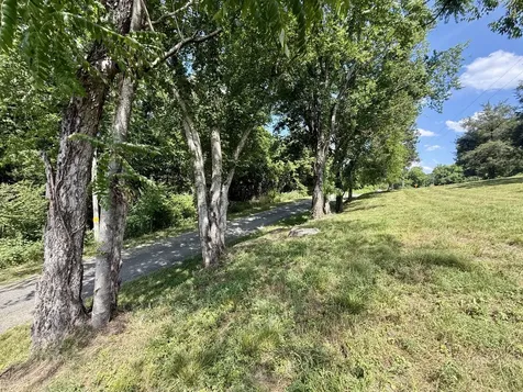 40 Mahan Lane Elmwood TN 38560
