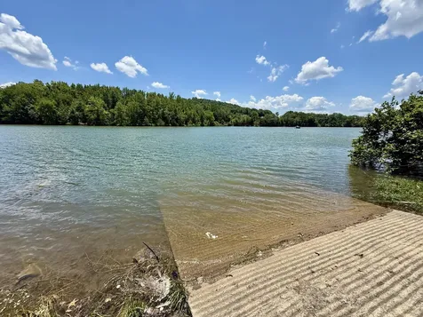 40 Mahan Lane Elmwood TN 38560
