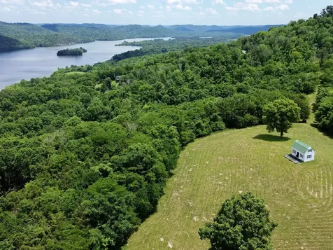 40 Mahan Lane Elmwood TN 38560