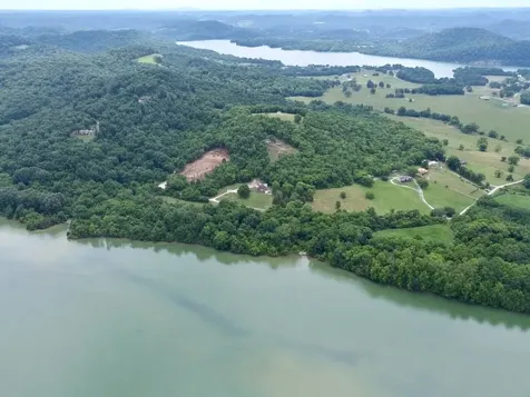 40 Mahan Lane Elmwood TN 38560