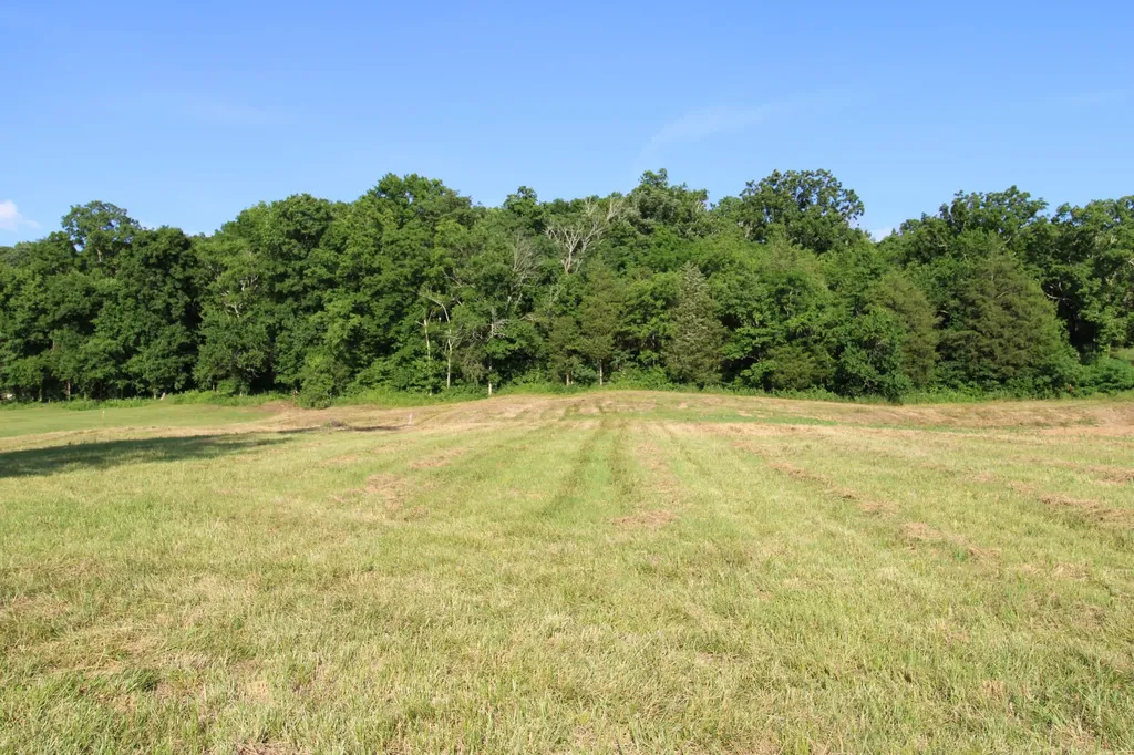 0 Highway 141 N Hartsville TN 37074