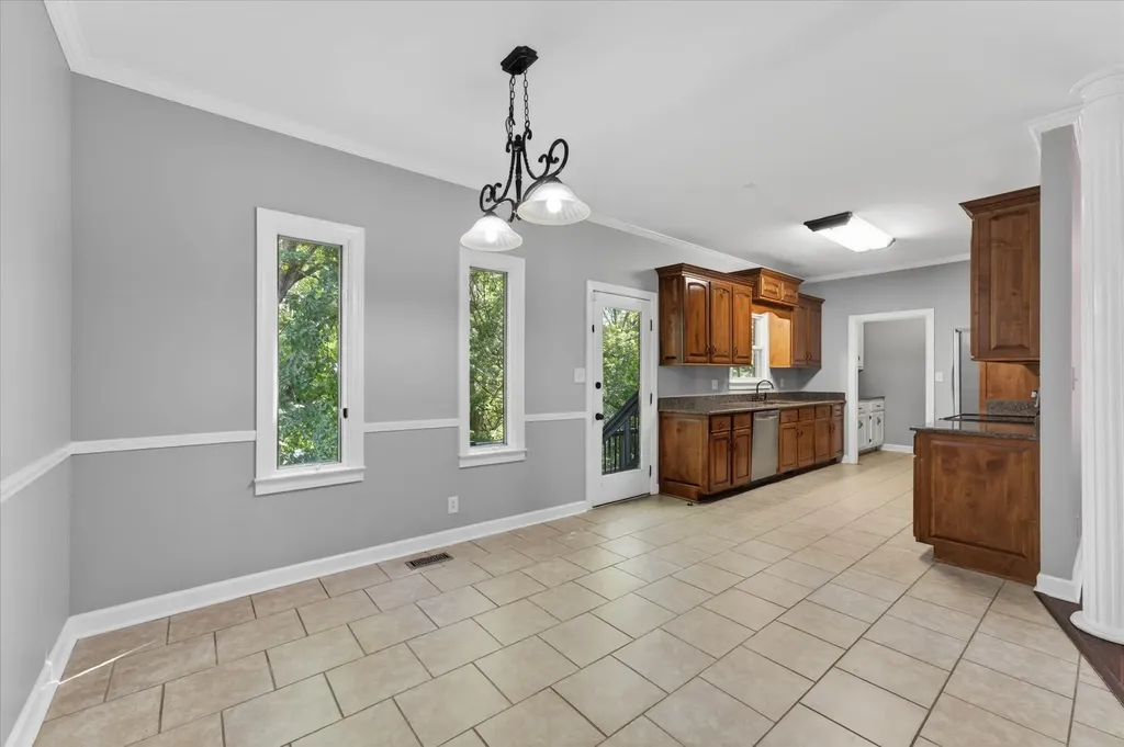 2200 Springlot Road Clarksville TN 37043