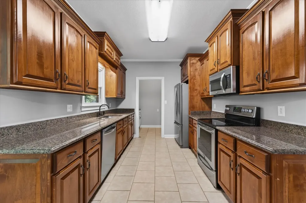 2200 Springlot Road Clarksville TN 37043