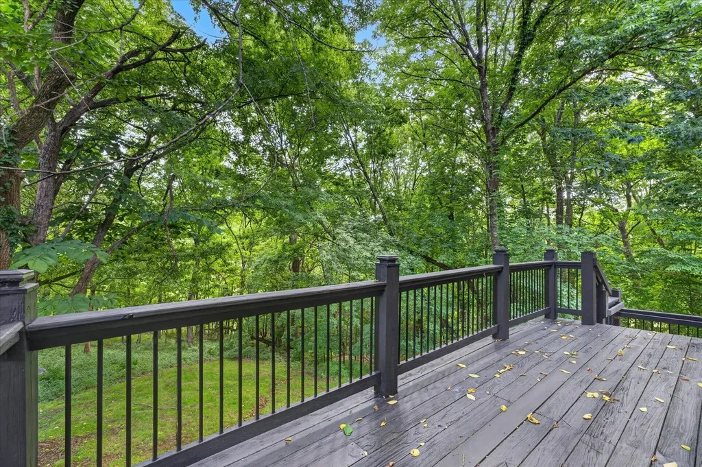 2200 Springlot Road Clarksville TN 37043