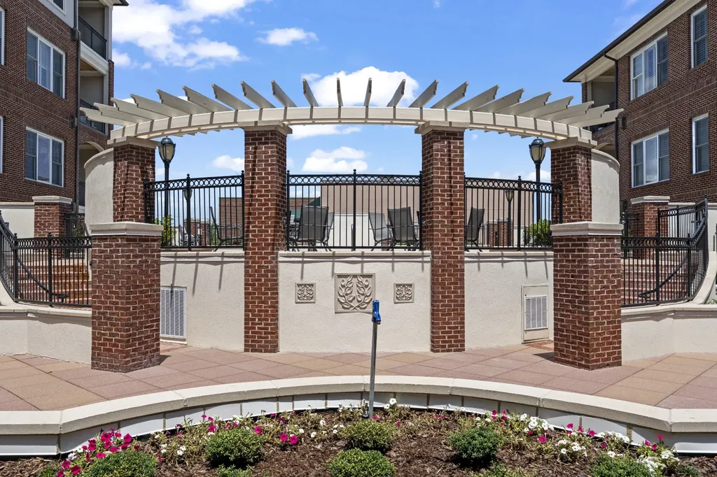 4120 Ridgefield Drive Nashville TN 37205