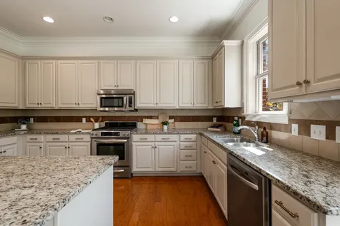 4120 Ridgefield Drive Nashville TN 37205