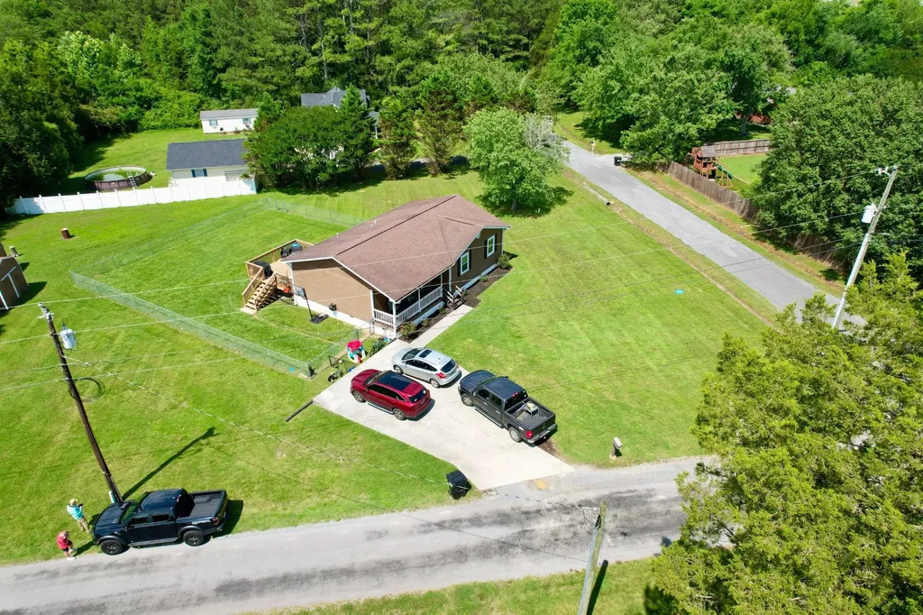 244 Sunset Estates Drive Dayton TN 37321