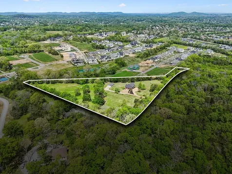 9824 Split Log Road Brentwood TN 37027