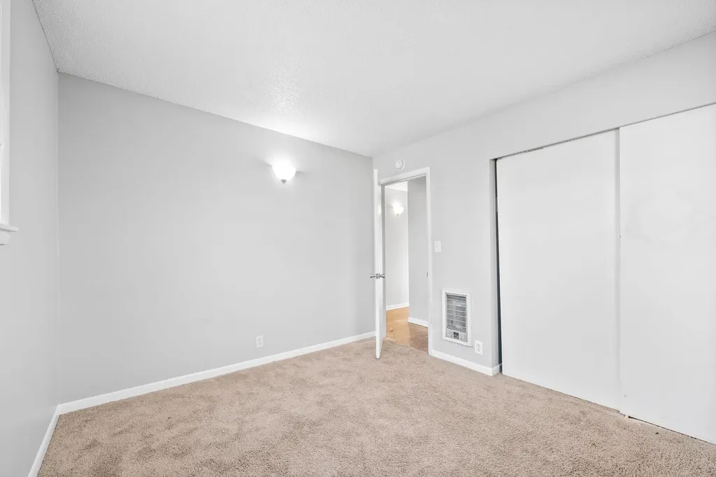 304 Walker Street Clarksville TN 37042