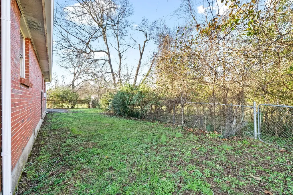304 Walker Street Clarksville TN 37042