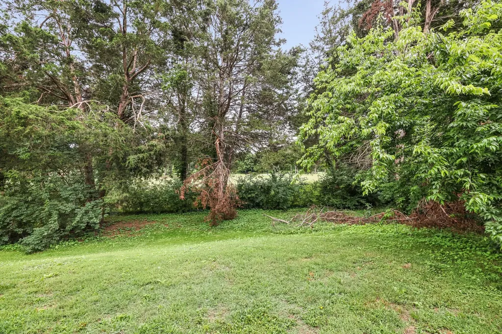 131 Nashboro Greens Nashville TN 37217