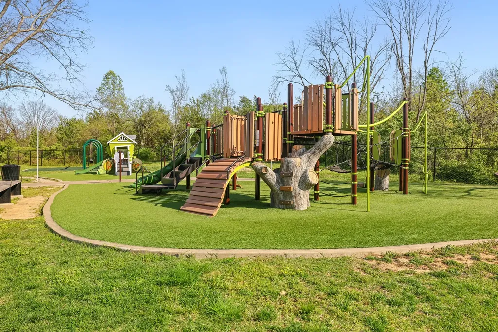 131 Nashboro Greens Nashville TN 37217