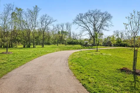 131 Nashboro Greens Nashville TN 37217