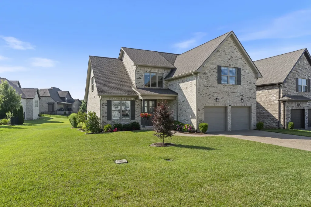 1016 Gadwall Lane Spring Hill TN 37174
