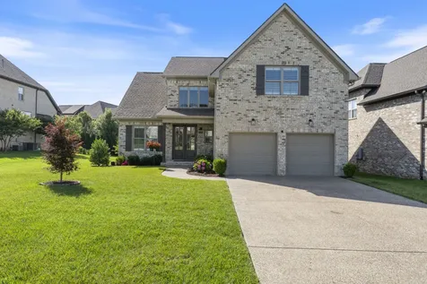 1016 Gadwall Lane Spring Hill TN 37174