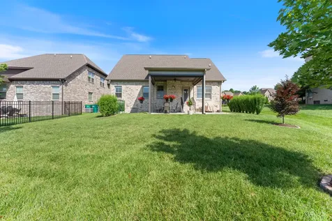 1016 Gadwall Lane Spring Hill TN 37174