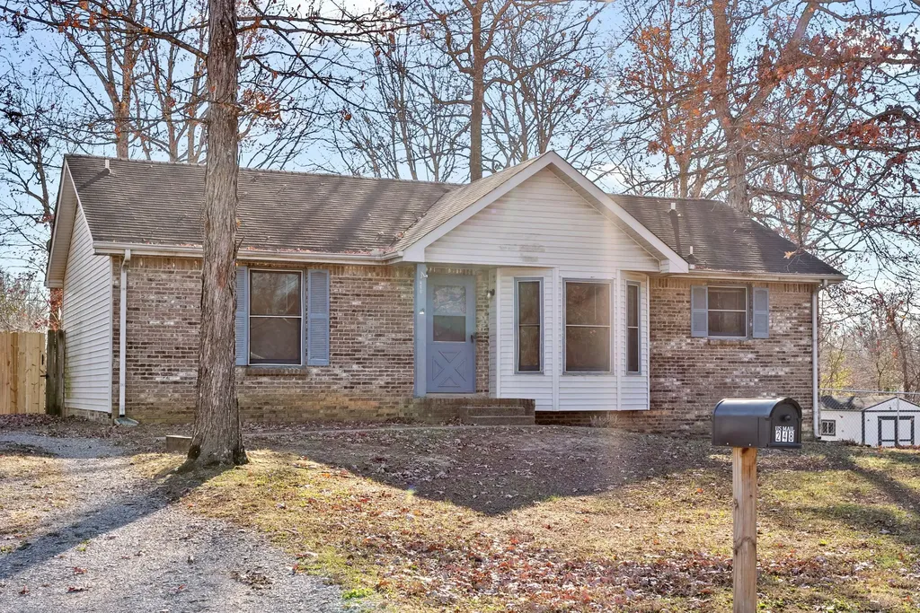 248 Quail Ridge Road Clarksville TN 37042