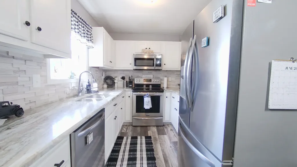 322 Joyce Circle Lafayette TN 37083