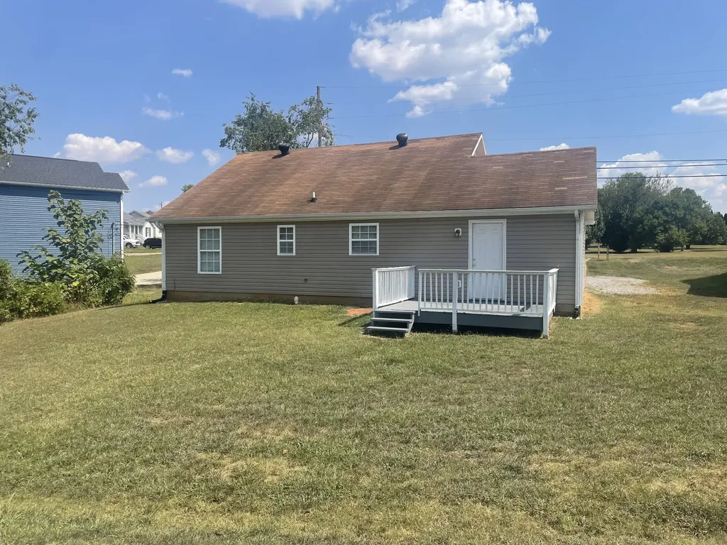 1031 Mcclardy Road Clarksville TN 37042
