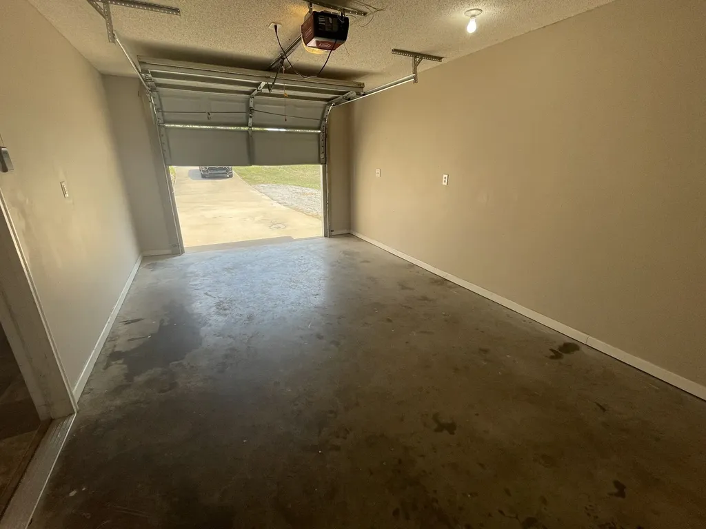 1031 Mcclardy Road Clarksville TN 37042