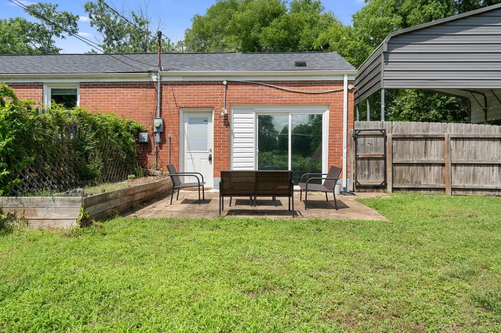 201 Pleasant Drive Columbia TN 38401
