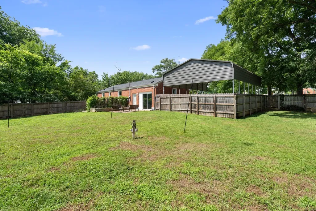 201 Pleasant Drive Columbia TN 38401