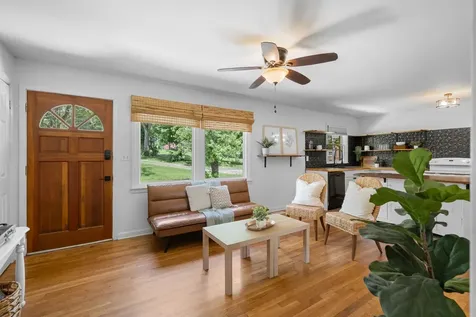 201 Pleasant Drive Columbia TN 38401