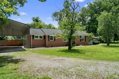 201 Pleasant Drive Columbia TN 38401