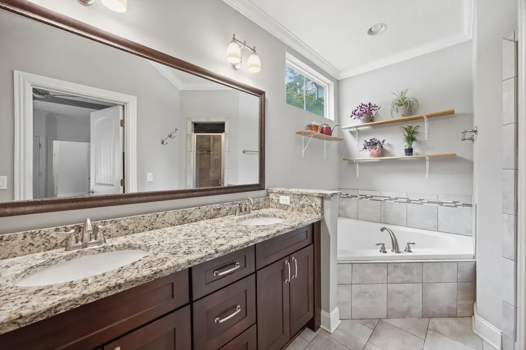 8380 Deer Run Circle Ooltewah TN 37363
