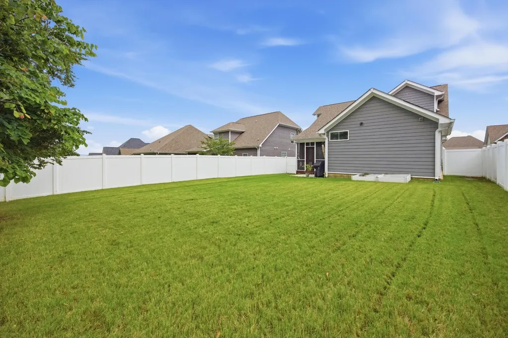 8380 Deer Run Circle Ooltewah TN 37363