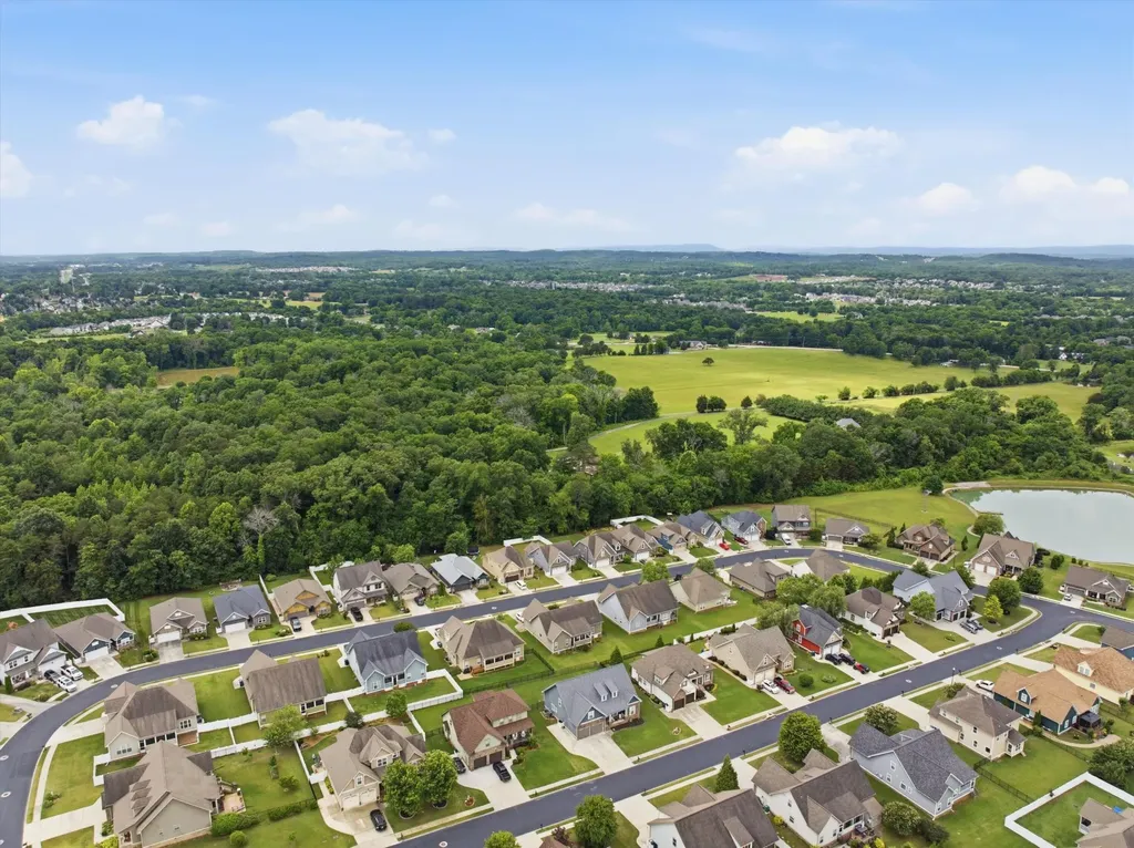 8380 Deer Run Circle Ooltewah TN 37363