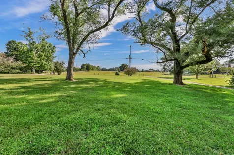 3675 Sango Road Clarksville TN 37043