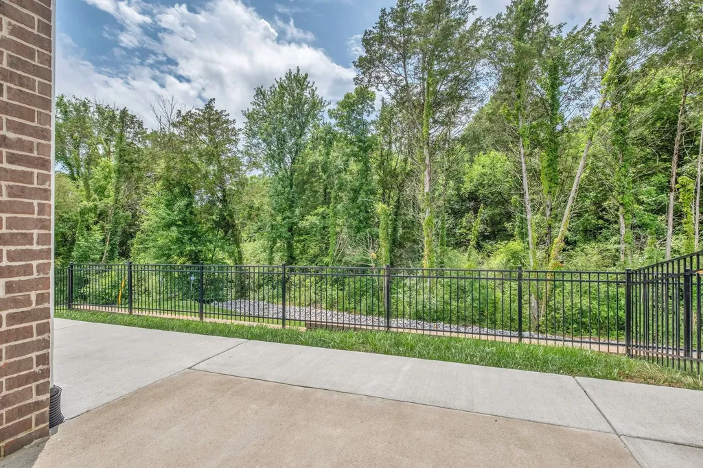 1451 Autumn Leaf Lane Mount Juliet TN 37122