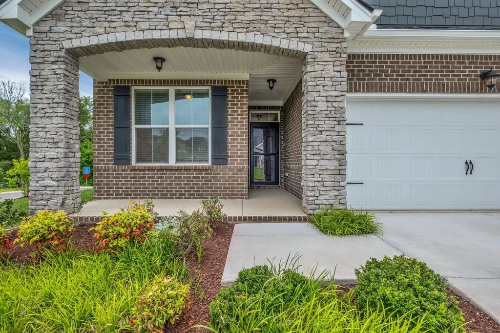 1451 Autumn Leaf Lane Mount Juliet TN 37122