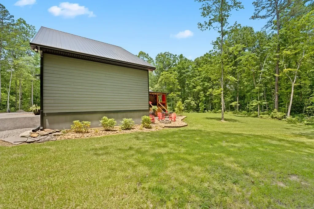 129 Long Branch Court Jamestown TN 38556