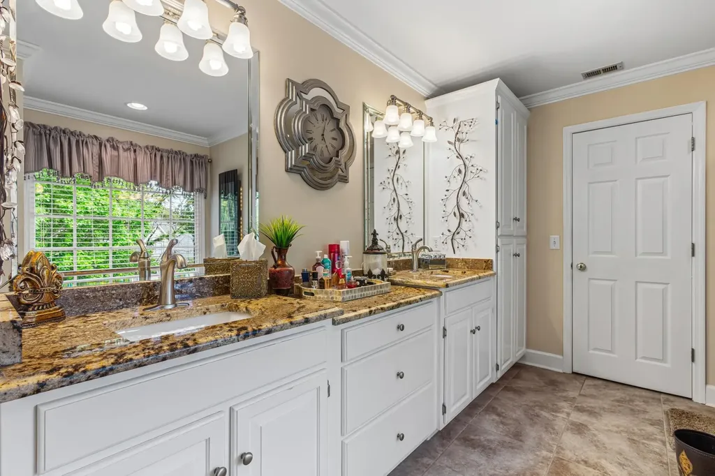 1898 Lenox Drive, NW Cleveland TN 37312