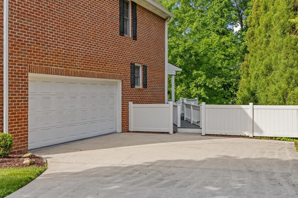 1898 Lenox Drive, NW Cleveland TN 37312
