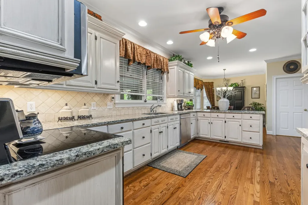 1898 Lenox Drive, NW Cleveland TN 37312