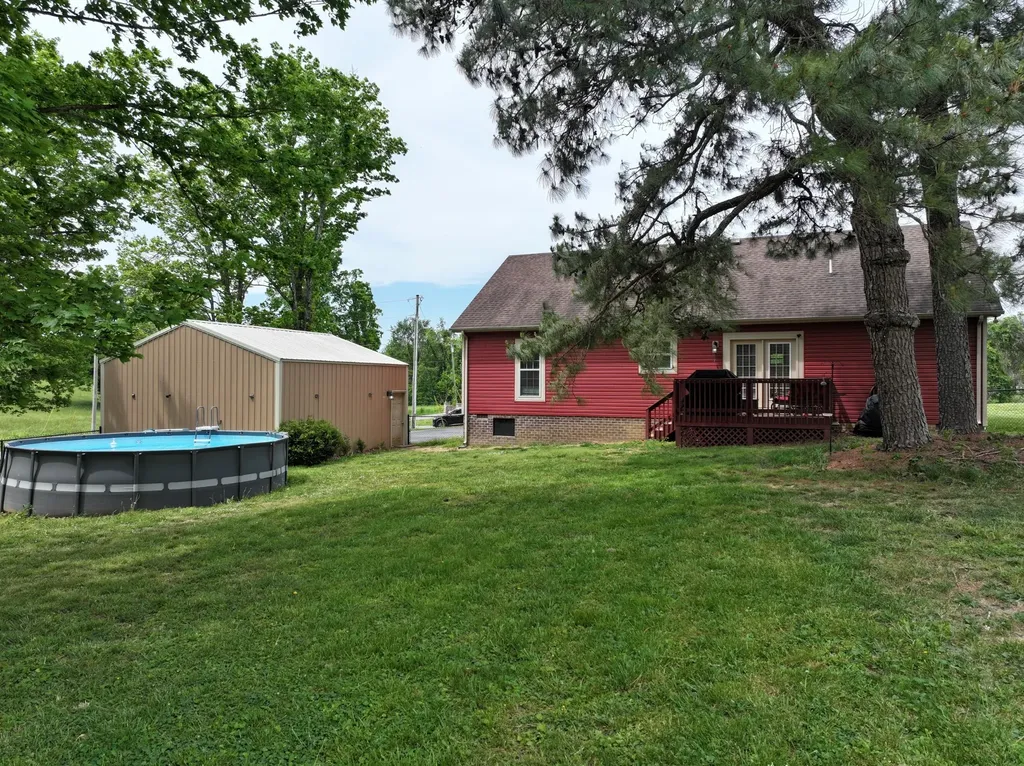 12 Haven Way Westmoreland TN 37186