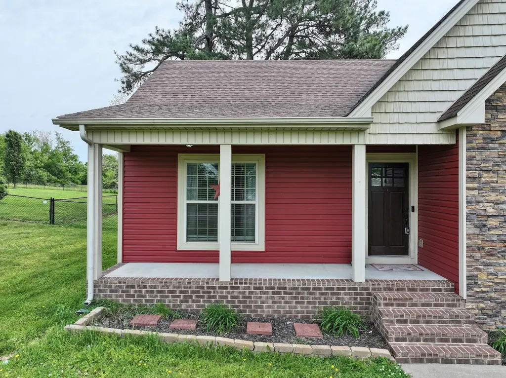 12 Haven Way Westmoreland TN 37186
