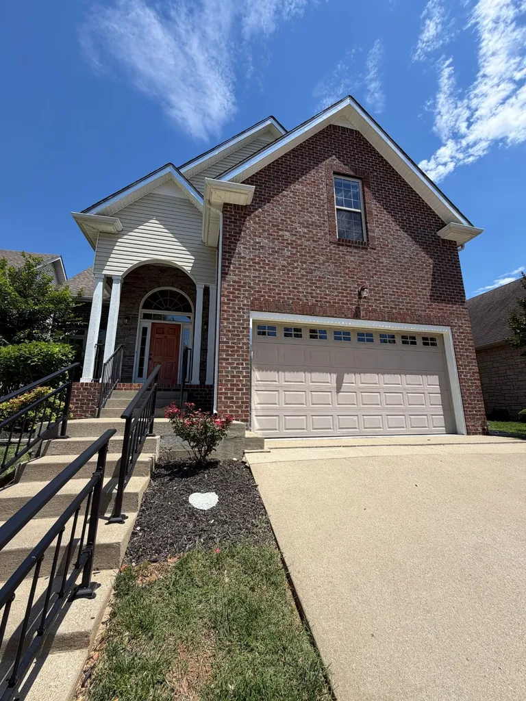 266 Turnberry Circle Clarksville TN 37043