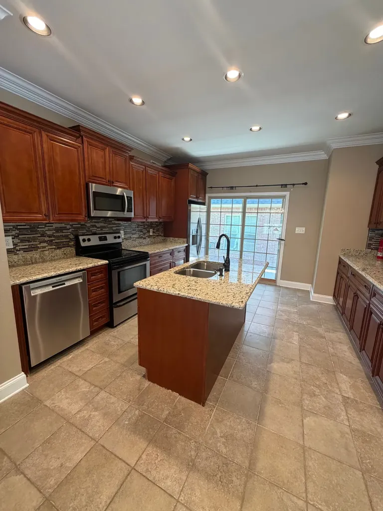 266 Turnberry Circle Clarksville TN 37043